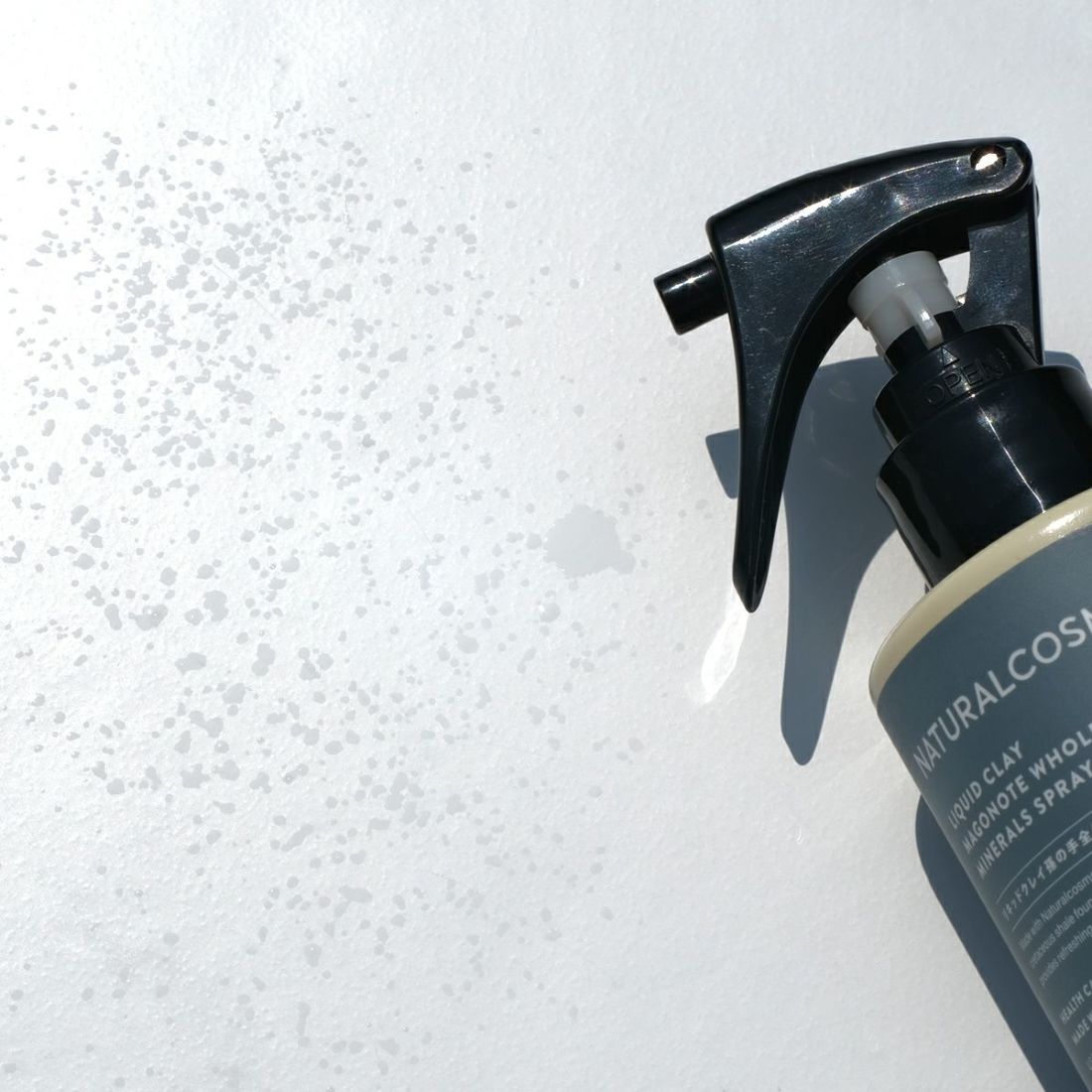 リキッドクレイ孫の手全身ミネラルスプレー 200mL |ナチュラル